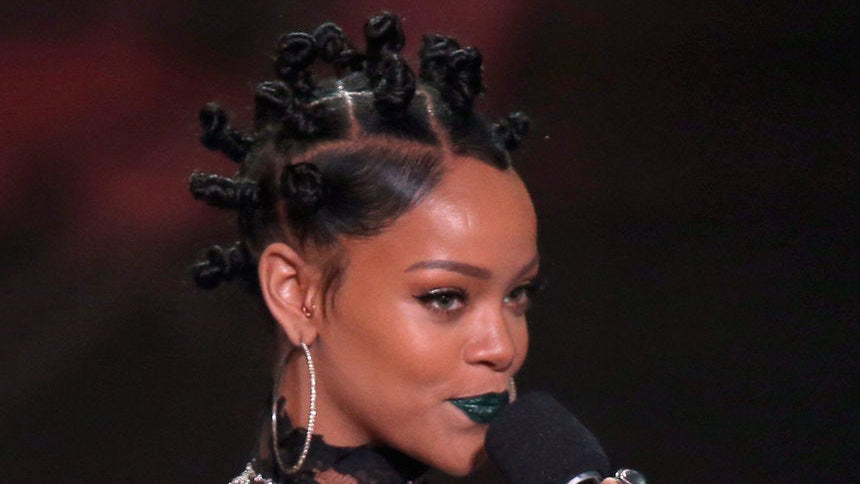 5 Celebrity Looks Inspired by Afro-Styles (That We Love!)